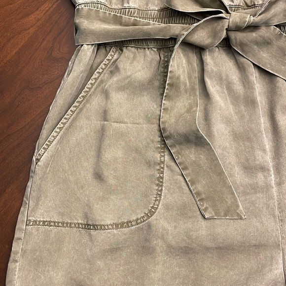 Brushed Twill Romper by Express - Picture 8 of 16